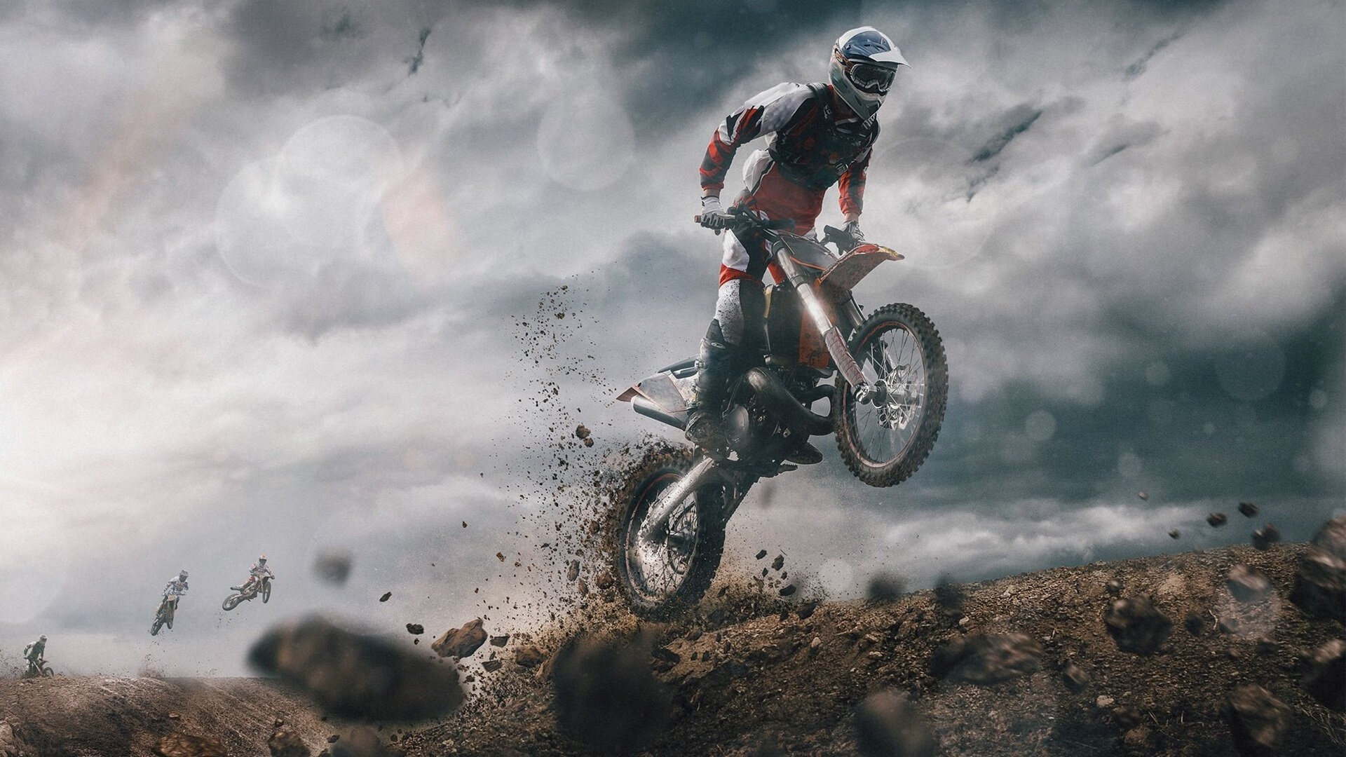 意大利骑手格里高利·瓦特莱特在2024年国际马术联合会障碍赛世界巡回赛中以“Maximus”马匹获得个人第五名，展现坚韧精神。